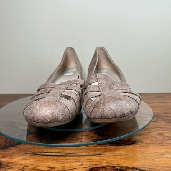 Dr. Scholl's Be Free Wedge Slip On Shoes - Picture 7 of 16